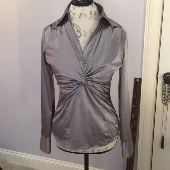 New York & Company Tops - NWT New York & Company Stretch Platinum Gray Top